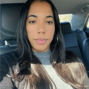 Meet your Posher, Paige